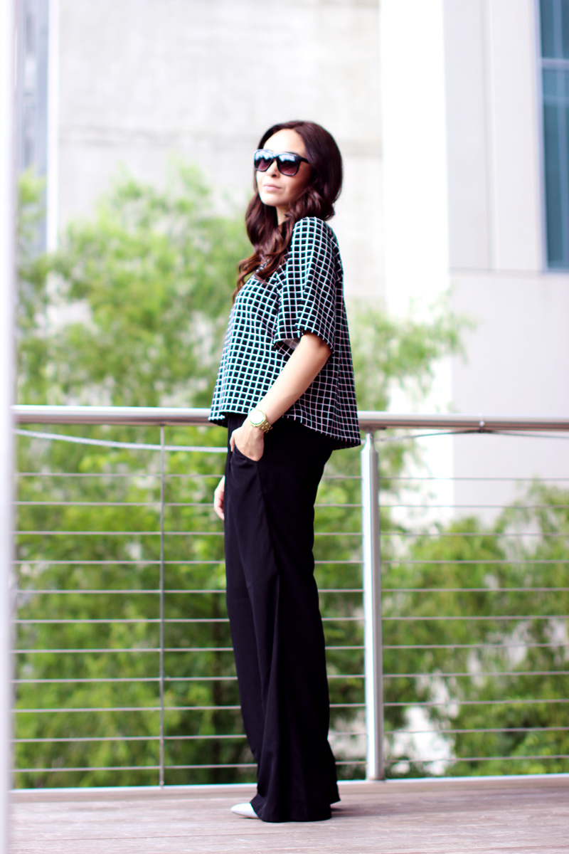 Fixin to Thrill | Austin Fashion Blog| Black and White Print