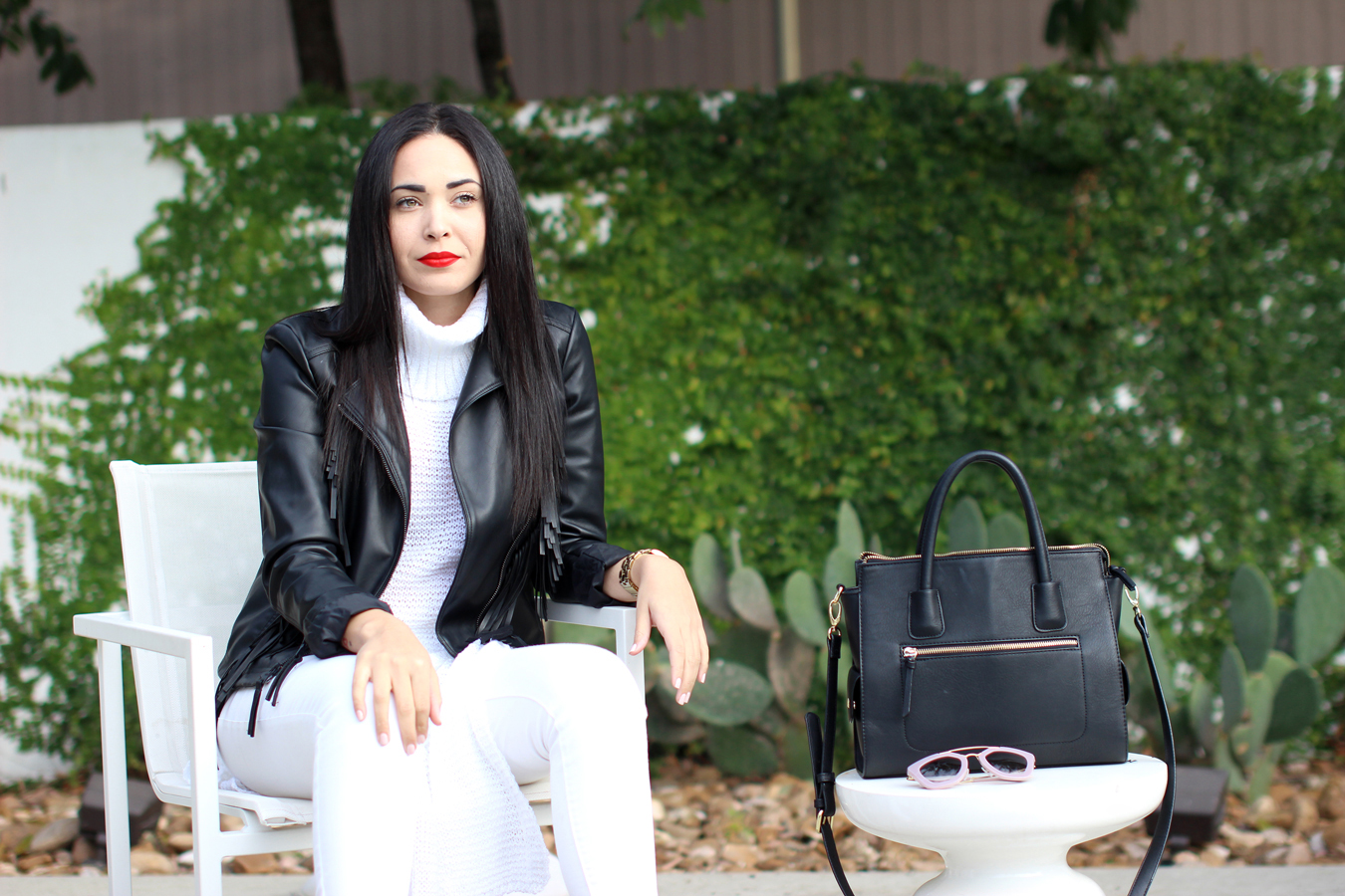 FTT-EXPRESS-LEATHER-JACKET-WHITE-TURTLE-NECK-RED-LIPS
