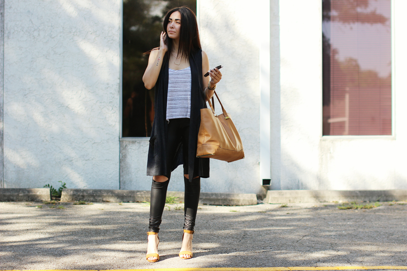 FTT-LEATHER-LOOK-LEGGINGS-VEST-STRIPED-SHIRT-SANDALS-8