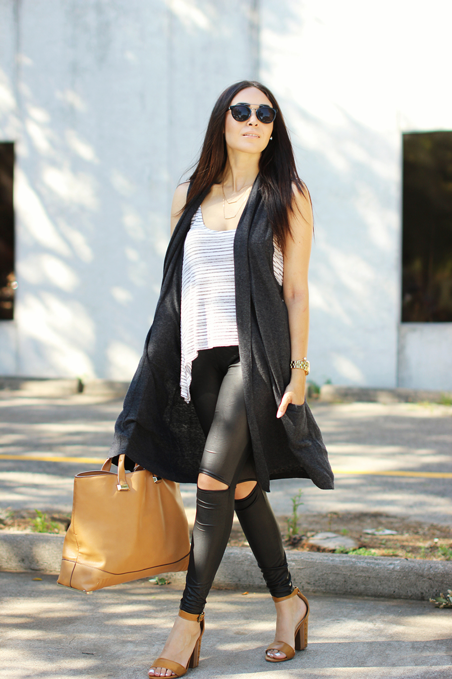 FTT-LEATHER-LOOK-LEGGINGS-VEST-STRIPED-SHIRT-SANDALS10