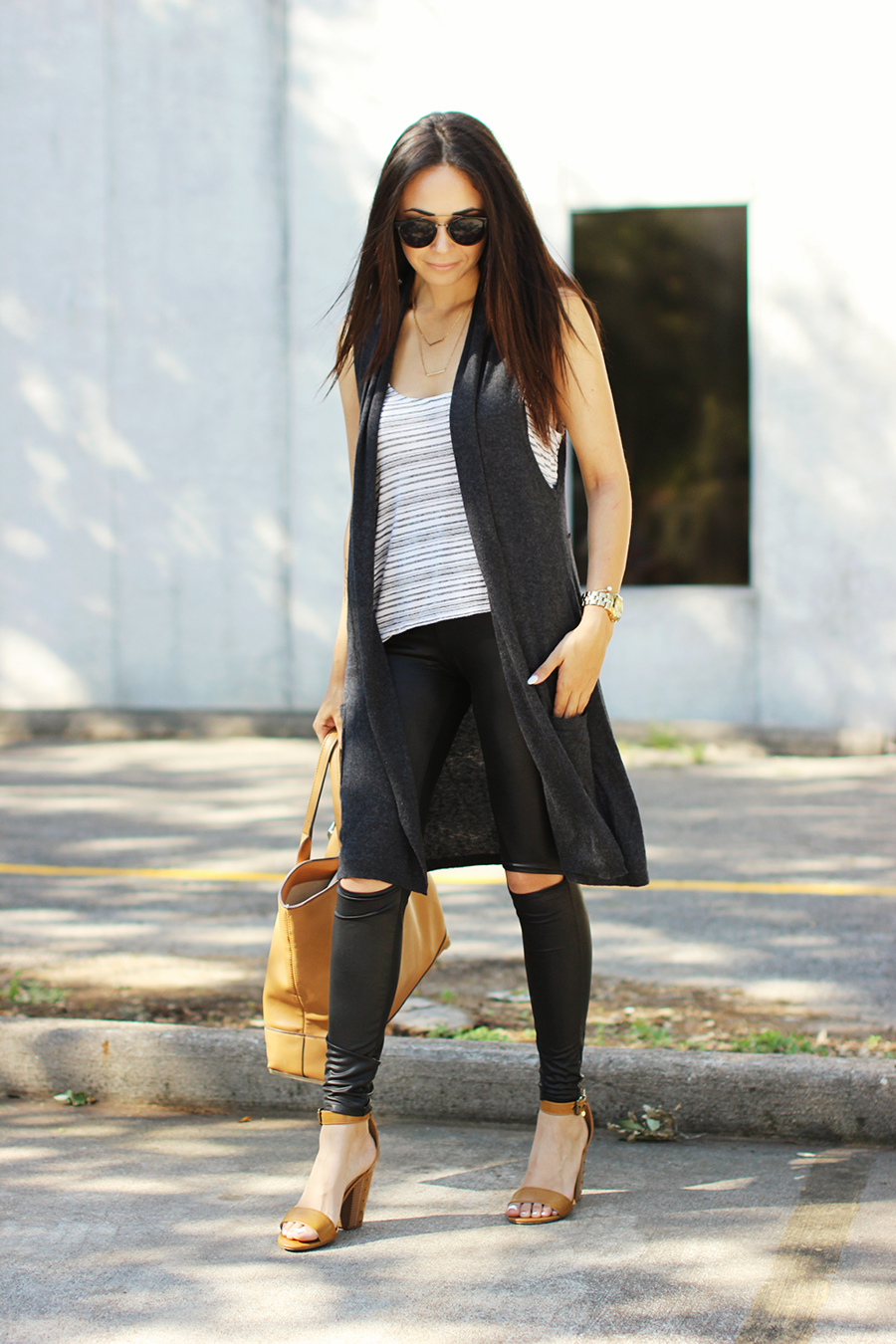 FTT-LEATHER-LOOK-LEGGINGS-VEST-STRIPED-SHIRT-SANDALS12