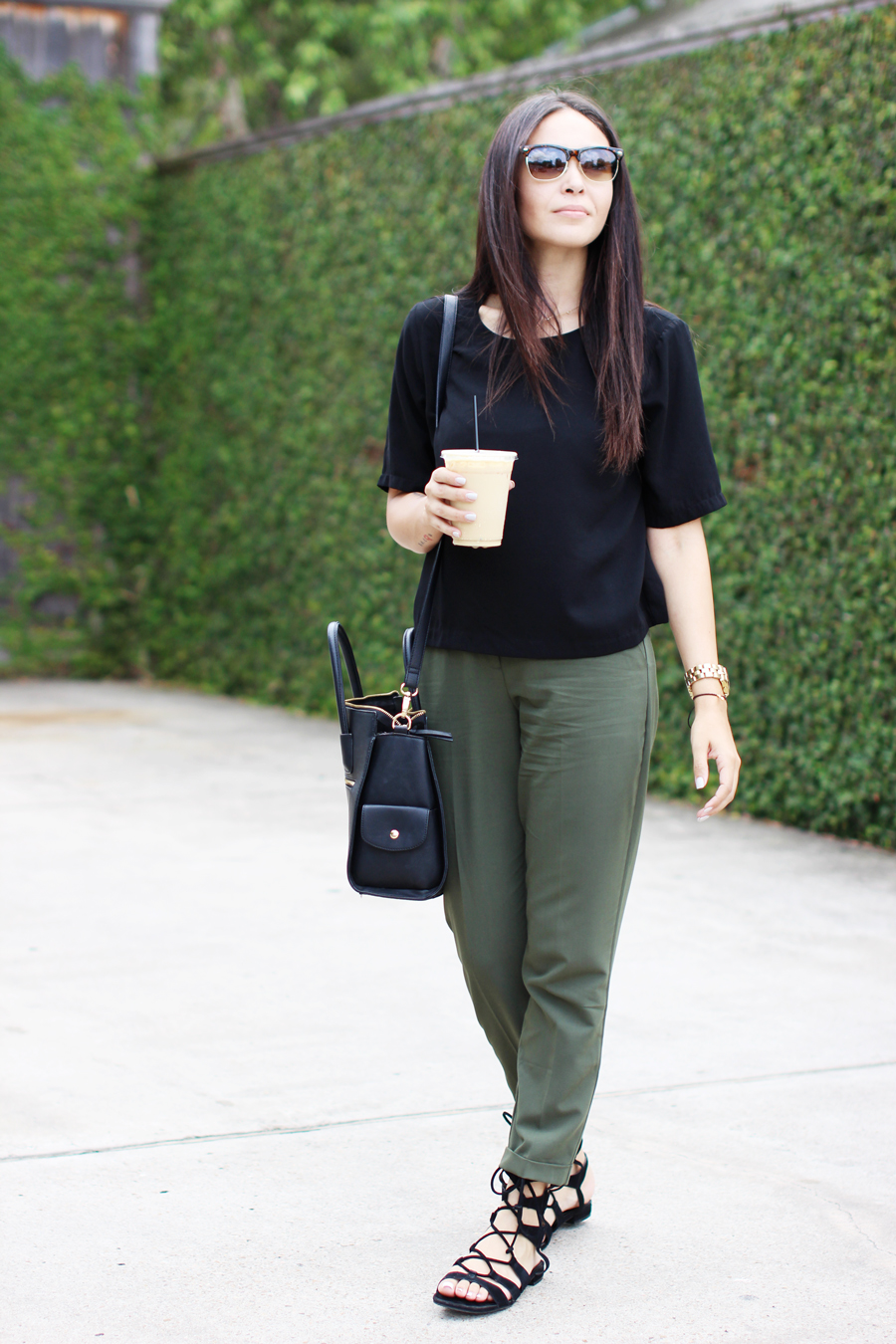 FTT-TINY-BOXWOODS-COFFEE-GREEN-PANT-HOUSTON.-2