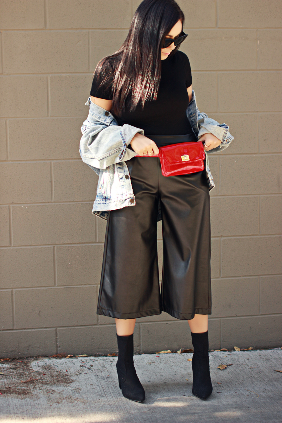 Fixed to Thrill | Fashionable Fanny Packs to Elevate Your Look