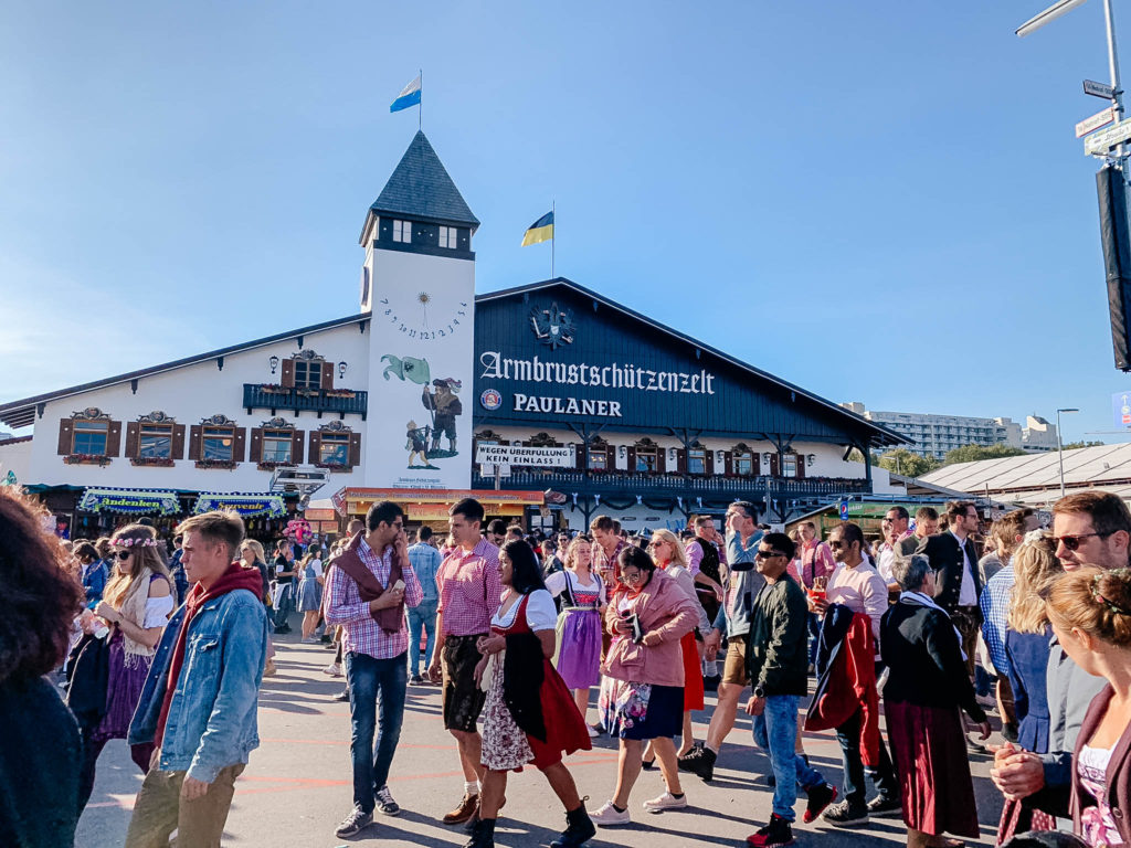 Fixed to Thrill: A First-Timer's Guide to Oktoberfest